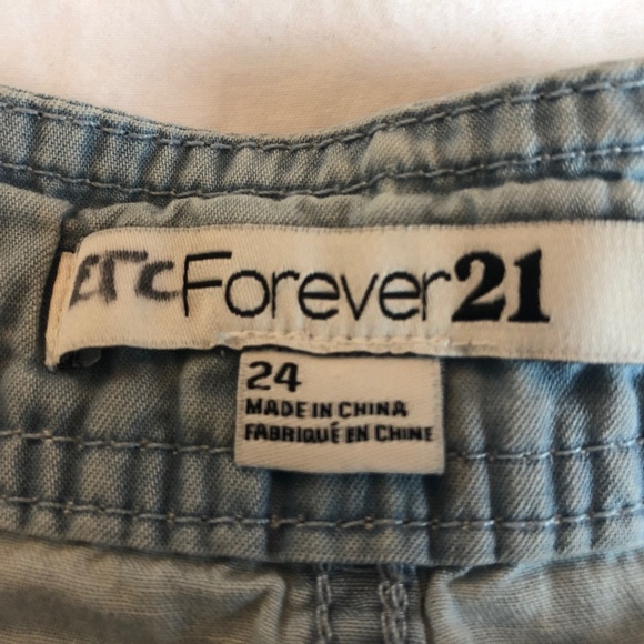 Front-Tie Forever 21 Mid-Waisted Shorts (XS/S) - Picture 3 of 3